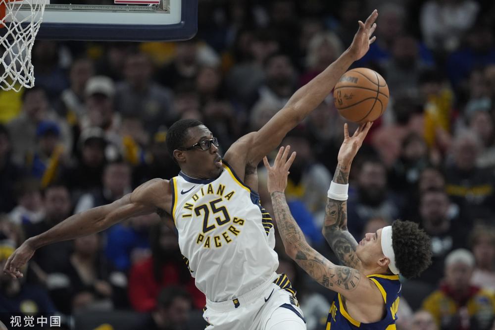 健的防守反 健的防守反