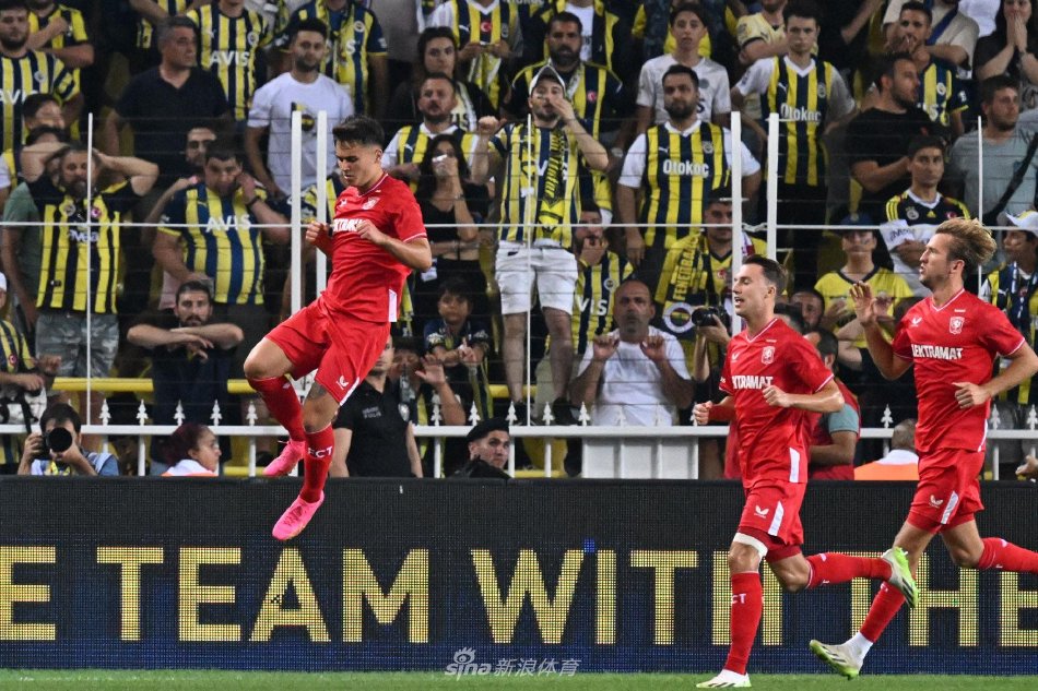 行制度中的 行制度中的